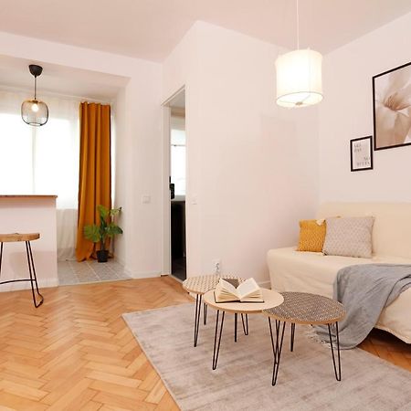 The Pearl Of Drumul Taberei + Netflix Bukarest Kültér fotó